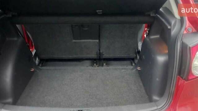 Красный Фольксваген Гольф Плюс, объемом двигателя 1.4 л и пробегом 184 тыс. км за 6900 $, фото 9 на Automoto.ua