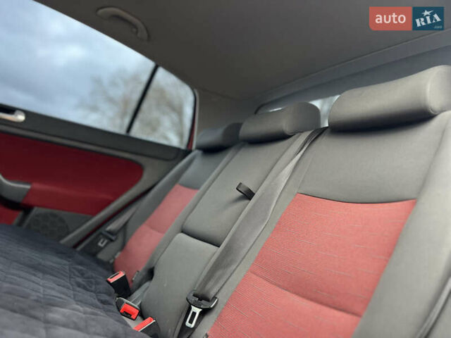 Червоний Фольксваген Golf Plus, об'ємом двигуна 1.6 л та пробігом 247 тис. км за 6500 $, фото 19 на Automoto.ua