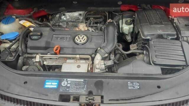 Красный Фольксваген Гольф Плюс, объемом двигателя 1.4 л и пробегом 184 тыс. км за 6900 $, фото 14 на Automoto.ua