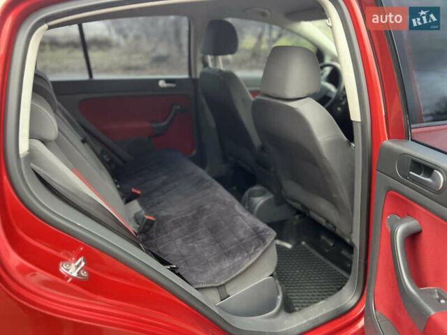 Червоний Фольксваген Golf Plus, об'ємом двигуна 1.6 л та пробігом 247 тис. км за 6500 $, фото 17 на Automoto.ua