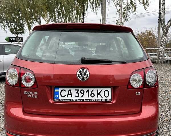 Червоний Фольксваген Golf Plus, об'ємом двигуна 1.6 л та пробігом 310 тис. км за 6350 $, фото 1 на Automoto.ua