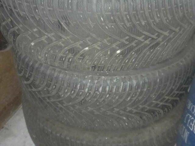 Червоний Фольксваген Golf Plus, об'ємом двигуна 1.4 л та пробігом 184 тис. км за 6900 $, фото 19 на Automoto.ua