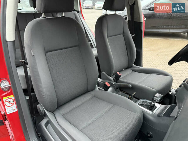 Красный Фольксваген Гольф Плюс, объемом двигателя 1.9 л и пробегом 240 тыс. км за 5900 $, фото 18 на Automoto.ua