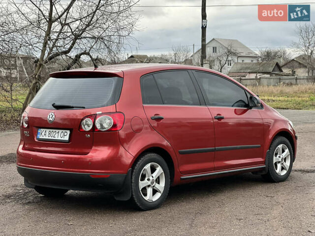 Червоний Фольксваген Golf Plus, об'ємом двигуна 1.6 л та пробігом 247 тис. км за 6500 $, фото 2 на Automoto.ua