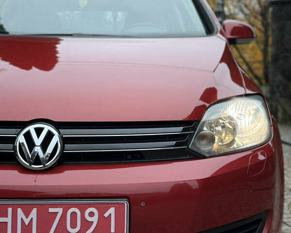 Червоний Фольксваген Golf Plus, об'ємом двигуна 1.4 л та пробігом 190 тис. км за 6600 $, фото 12 на Automoto.ua