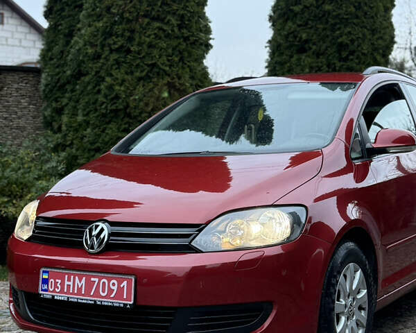 Червоний Фольксваген Golf Plus, об'ємом двигуна 1.4 л та пробігом 190 тис. км за 6600 $, фото 1 на Automoto.ua