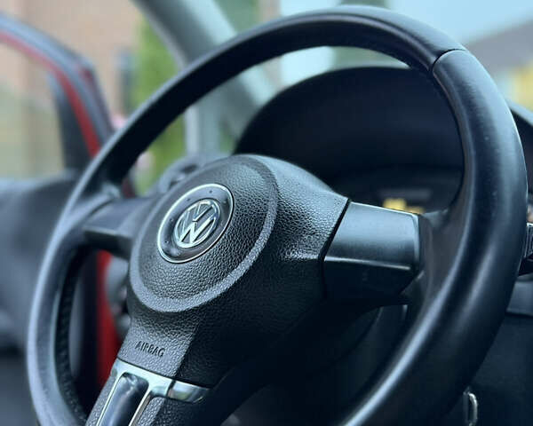 Червоний Фольксваген Golf Plus, об'ємом двигуна 1.4 л та пробігом 190 тис. км за 6600 $, фото 23 на Automoto.ua