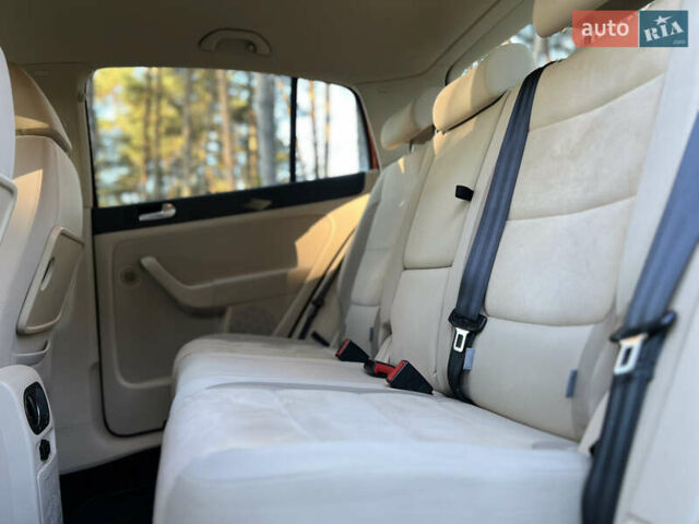 Красный Фольксваген Гольф Плюс, объемом двигателя 1.4 л и пробегом 177 тыс. км за 5999 $, фото 9 на Automoto.ua