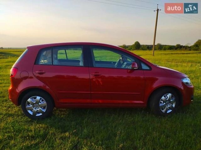 Червоний Фольксваген Golf Plus, об'ємом двигуна 1.4 л та пробігом 173 тис. км за 5999 $, фото 9 на Automoto.ua