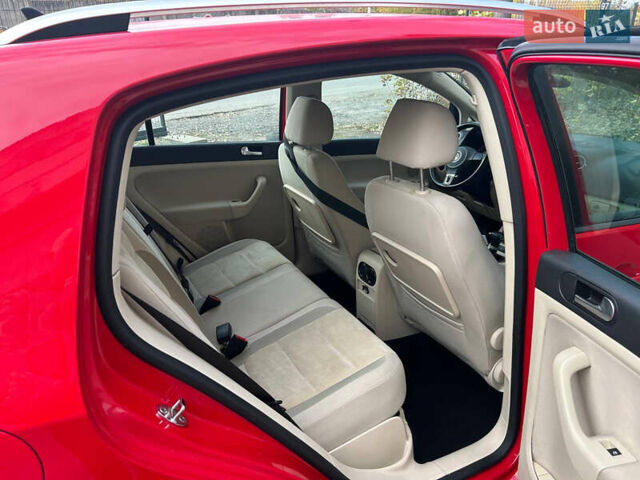 Червоний Фольксваген Golf Plus, об'ємом двигуна 1.4 л та пробігом 256 тис. км за 7800 $, фото 11 на Automoto.ua