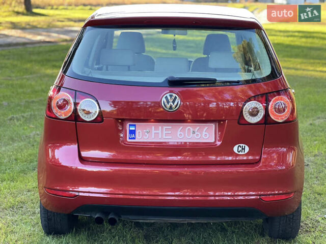 Красный Фольксваген Гольф Плюс, объемом двигателя 1.4 л и пробегом 177 тыс. км за 5999 $, фото 5 на Automoto.ua
