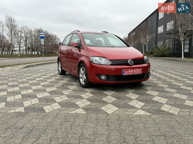 Красный Фольксваген Гольф Плюс, объемом двигателя 1.4 л и пробегом 161 тыс. км за 8700 $, фото 8 на Automoto.ua