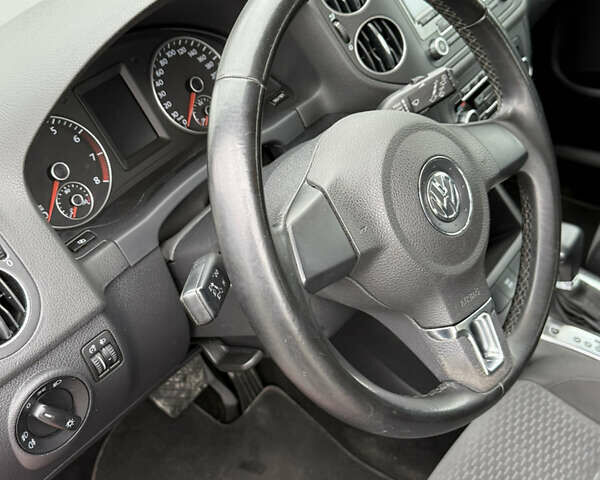 Красный Фольксваген Гольф Плюс, объемом двигателя 1.4 л и пробегом 161 тыс. км за 8900 $, фото 40 на Automoto.ua