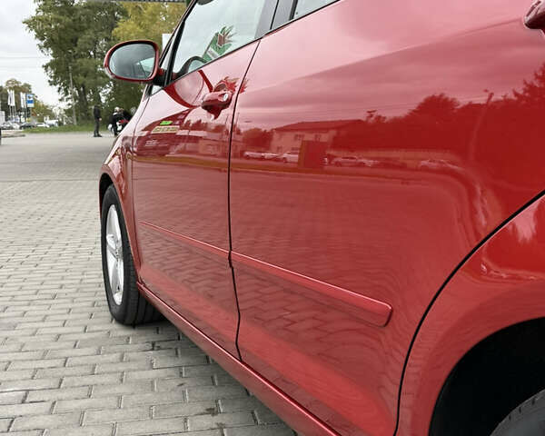 Красный Фольксваген Гольф Плюс, объемом двигателя 1.4 л и пробегом 161 тыс. км за 8900 $, фото 32 на Automoto.ua