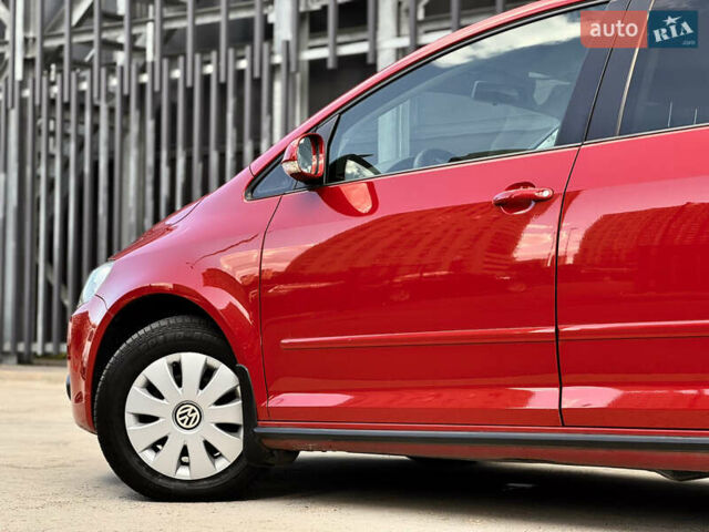 Красный Фольксваген Гольф Плюс, объемом двигателя 1.4 л и пробегом 93 тыс. км за 9300 $, фото 12 на Automoto.ua