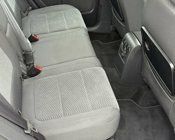 Красный Фольксваген Гольф Плюс, объемом двигателя 1.4 л и пробегом 161 тыс. км за 8700 $, фото 39 на Automoto.ua