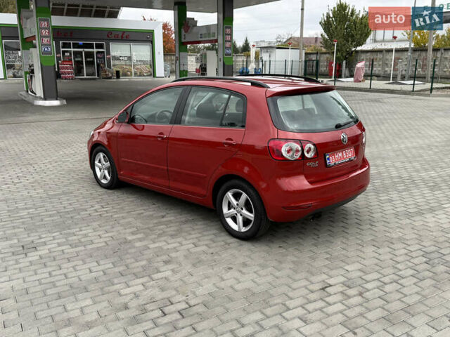 Красный Фольксваген Гольф Плюс, объемом двигателя 1.4 л и пробегом 161 тыс. км за 8900 $, фото 29 на Automoto.ua
