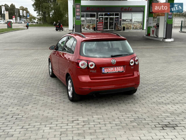 Красный Фольксваген Гольф Плюс, объемом двигателя 1.4 л и пробегом 161 тыс. км за 8900 $, фото 26 на Automoto.ua