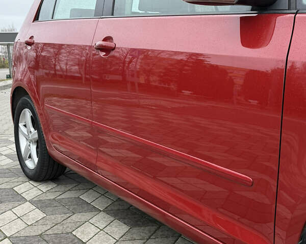 Красный Фольксваген Гольф Плюс, объемом двигателя 1.4 л и пробегом 161 тыс. км за 8700 $, фото 25 на Automoto.ua