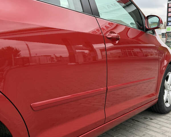 Красный Фольксваген Гольф Плюс, объемом двигателя 1.4 л и пробегом 161 тыс. км за 8900 $, фото 34 на Automoto.ua