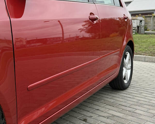 Красный Фольксваген Гольф Плюс, объемом двигателя 1.4 л и пробегом 161 тыс. км за 8900 $, фото 37 на Automoto.ua