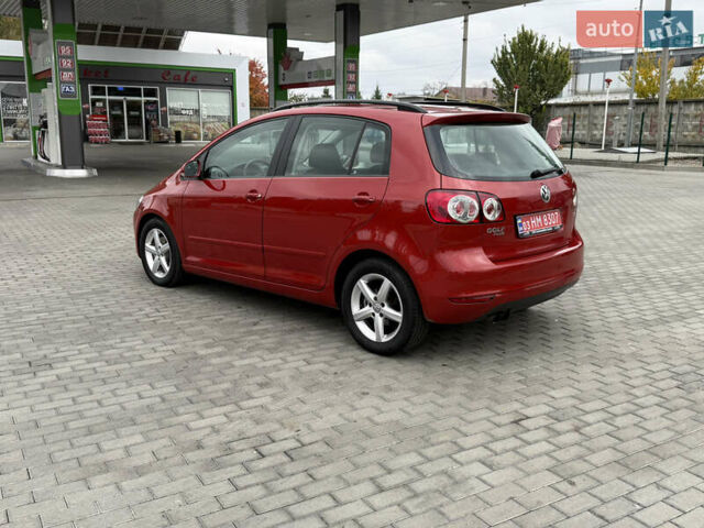 Красный Фольксваген Гольф Плюс, объемом двигателя 1.4 л и пробегом 161 тыс. км за 8900 $, фото 31 на Automoto.ua