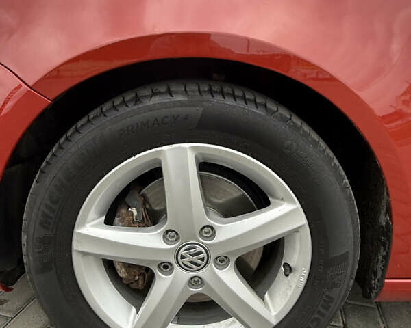 Красный Фольксваген Гольф Плюс, объемом двигателя 1.4 л и пробегом 161 тыс. км за 8900 $, фото 15 на Automoto.ua