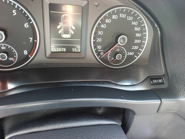 Фольксваген Golf Plus 2012 у Чернівцях на Automoto.ua Червоний Фольксваген Golf Plus, об'ємом двигуна 1 л та пробігом 152 тис. км за 7800 $, фото 1 на Automoto.ua