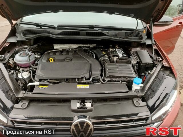 Червоний Фольксваген Golf Plus, об'ємом двигуна 1.5 л та пробігом 14 тис. км за 19500 $, фото 4 на Automoto.ua