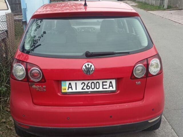 Червоний Фольксваген Golf Plus, об'ємом двигуна 1.6 л та пробігом 225 тис. км за 5500 $, фото 14 на Automoto.ua