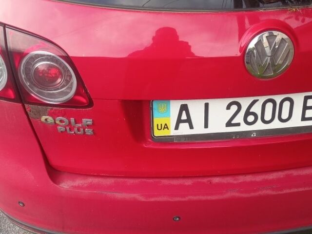 Червоний Фольксваген Golf Plus, об'ємом двигуна 1.6 л та пробігом 225 тис. км за 5500 $, фото 3 на Automoto.ua