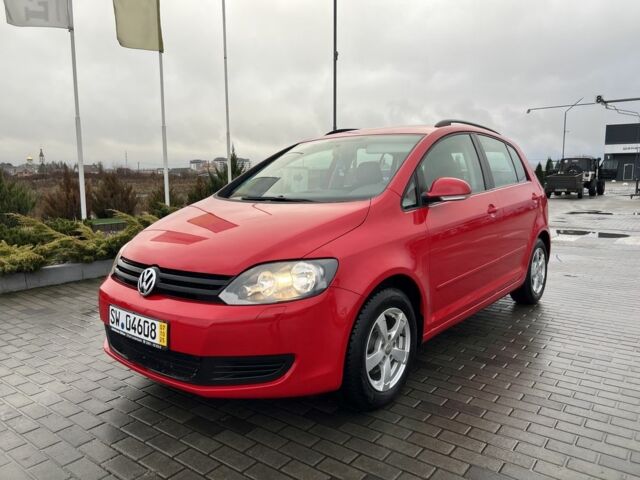 Красный Фольксваген Гольф Плюс, объемом двигателя 1.6 л и пробегом 195 тыс. км за 5999 $, фото 10 на Automoto.ua