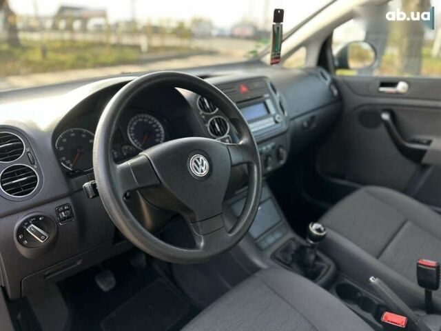 Фольксваген Гольф Плюс, объемом двигателя 1.4 л и пробегом 208 тыс. км за 5500 $, фото 20 на Automoto.ua