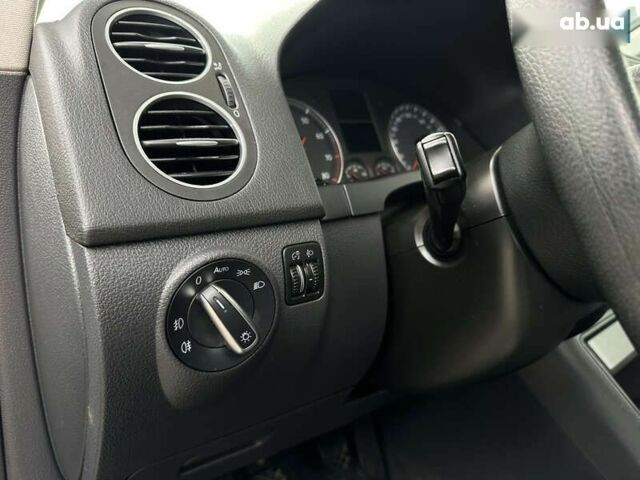 Фольксваген Гольф Плюс, объемом двигателя 0 л и пробегом 211 тыс. км за 6600 $, фото 26 на Automoto.ua