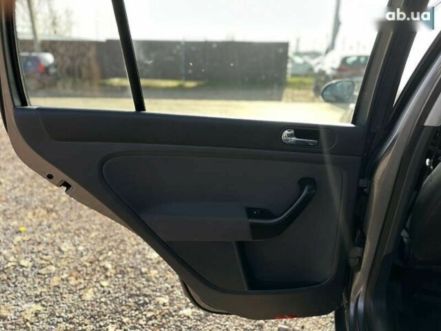 Фольксваген Гольф Плюс, объемом двигателя 1.4 л и пробегом 208 тыс. км за 5500 $, фото 28 на Automoto.ua