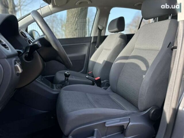 Фольксваген Гольф Плюс, объемом двигателя 1.4 л и пробегом 208 тыс. км за 5500 $, фото 22 на Automoto.ua