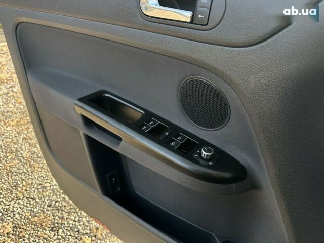 Фольксваген Гольф Плюс, объемом двигателя 1.4 л и пробегом 208 тыс. км за 5500 $, фото 19 на Automoto.ua