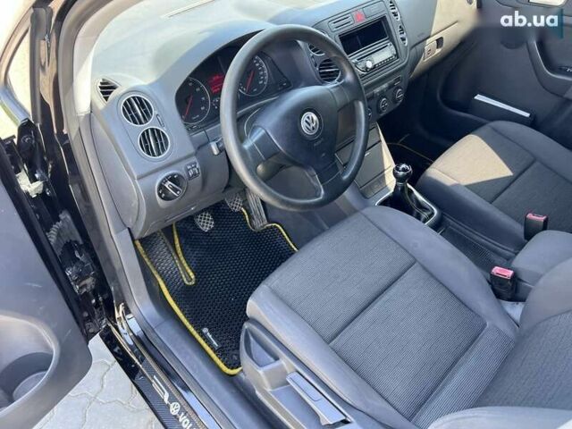Фольксваген Гольф Плюс, объемом двигателя 1.6 л и пробегом 215 тыс. км за 5990 $, фото 11 на Automoto.ua