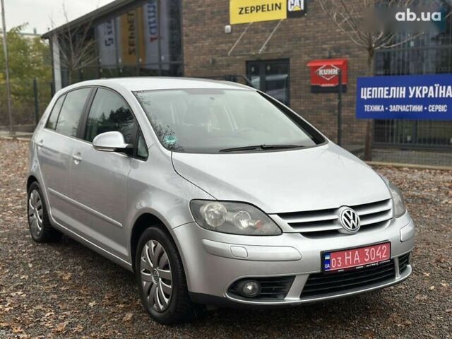 Фольксваген Golf Plus, об'ємом двигуна 1.6 л та пробігом 221 тис. км за 5999 $, фото 2 на Automoto.ua