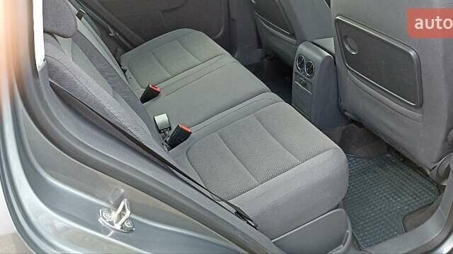 Фольксваген Golf Plus, об'ємом двигуна 1.6 л та пробігом 178 тис. км за 6300 $, фото 12 на Automoto.ua