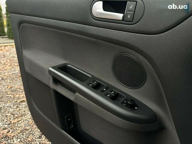 Фольксваген Golf Plus, об'ємом двигуна 1.6 л та пробігом 221 тис. км за 5999 $, фото 19 на Automoto.ua