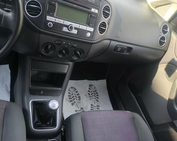 Фольксваген Golf Plus, об'ємом двигуна 1.4 л та пробігом 180 тис. км за 5150 $, фото 16 на Automoto.ua