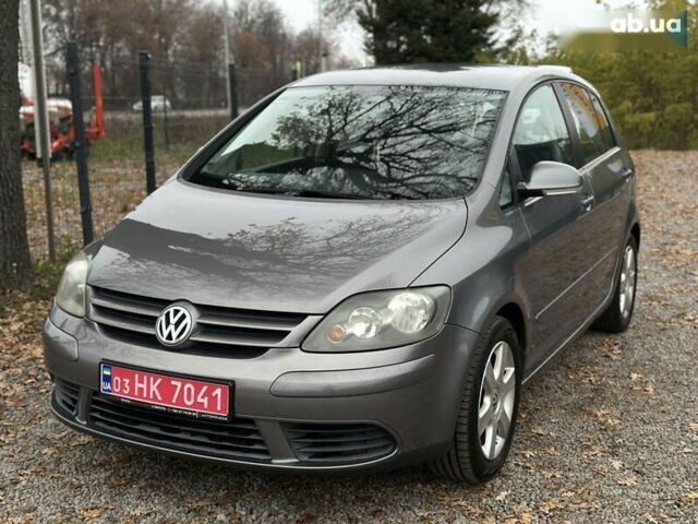 Фольксваген Golf Plus, об'ємом двигуна 1.6 л та пробігом 202 тис. км за 6500 $, фото 6 на Automoto.ua