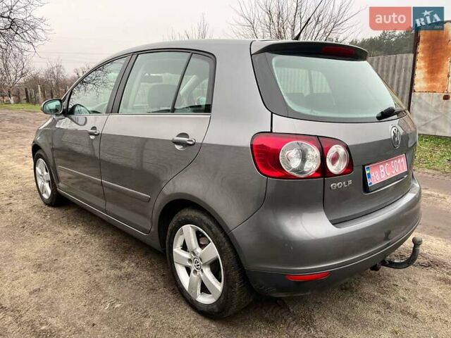 Фольксваген Гольф Плюс, объемом двигателя 1.6 л и пробегом 178 тыс. км за 6300 $, фото 5 на Automoto.ua