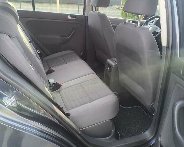 Фольксваген Golf Plus, об'ємом двигуна 1.4 л та пробігом 180 тис. км за 5150 $, фото 20 на Automoto.ua