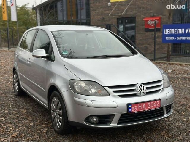 Фольксваген Golf Plus, об'ємом двигуна 1.6 л та пробігом 221 тис. км за 5999 $, фото 1 на Automoto.ua