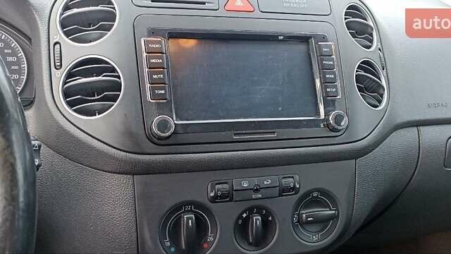 Фольксваген Golf Plus, об'ємом двигуна 1.6 л та пробігом 178 тис. км за 6300 $, фото 14 на Automoto.ua