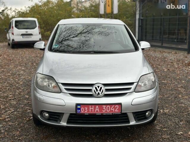 Фольксваген Golf Plus, об'ємом двигуна 1.6 л та пробігом 221 тис. км за 5999 $, фото 4 на Automoto.ua