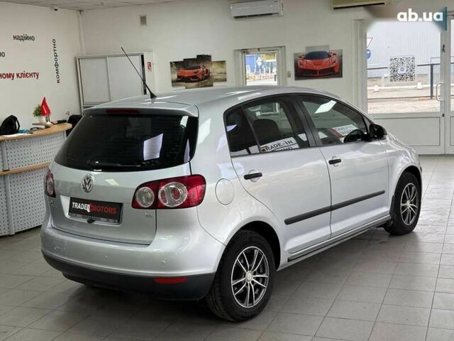 Фольксваген Гольф Плюс, объемом двигателя 1.6 л и пробегом 283 тыс. км за 6490 $, фото 8 на Automoto.ua