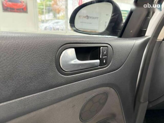 Фольксваген Гольф Плюс, объемом двигателя 1.6 л и пробегом 283 тыс. км за 6990 $, фото 17 на Automoto.ua